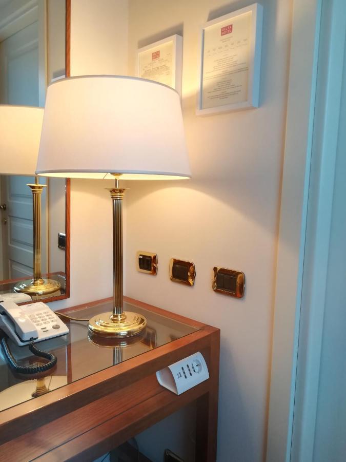 Delta Hotel Apartments Сан Донато Миланезе Екстериор снимка